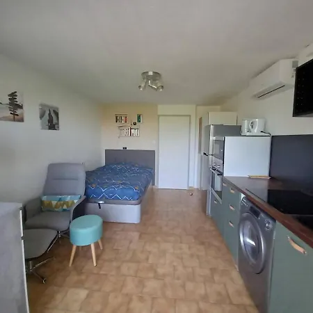 Studio Climatise, Piscine, Proche Plage Et Loisirs - Fr-1-723-20 *